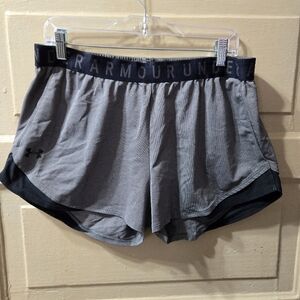 Under Armour Women's Play Up 3.0 Athletic Shorts EUC